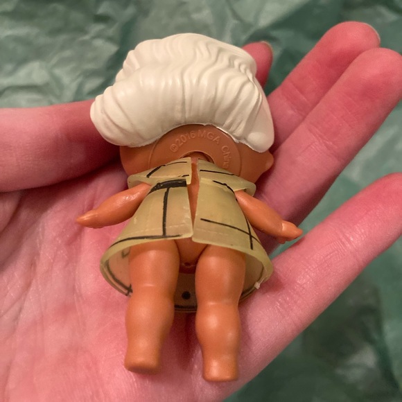 B1G2 - White LOL Surprise Doll Tot - Buy 1, Get 2 FREE - Picture 3 of 3